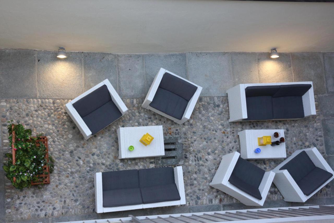 Trifulhouse Holiday Apartments Alba  Ngoại thất bức ảnh